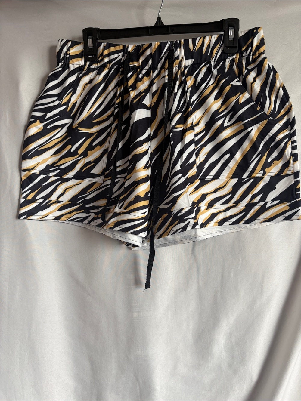 Zebra-Print Drawstring Athletic Shorts - Black, White & Gold MM89